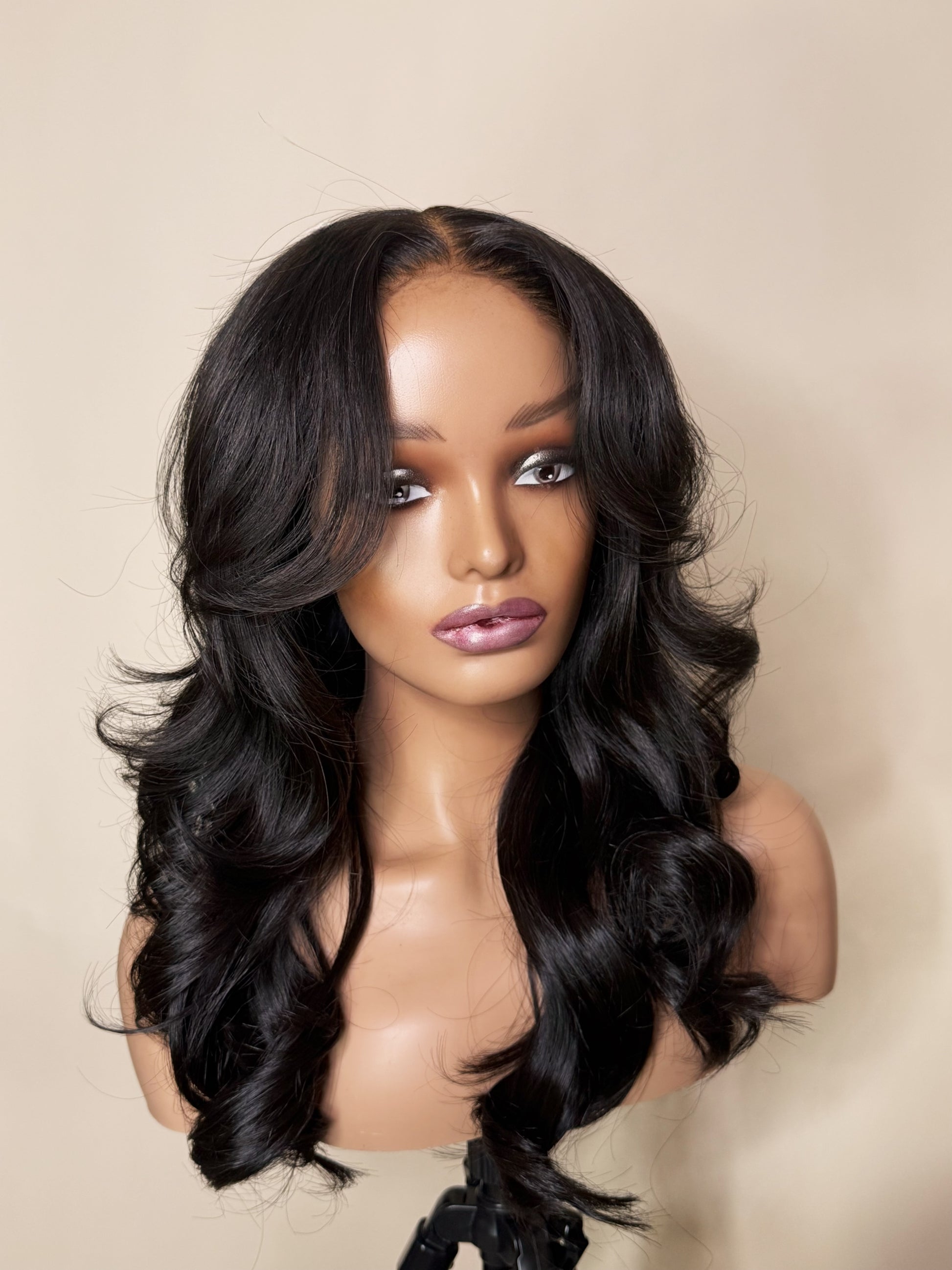 La Directrice — Noir Signature